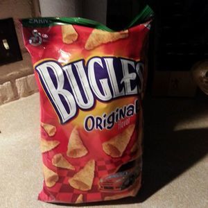 Meet your Posher, Lawrence